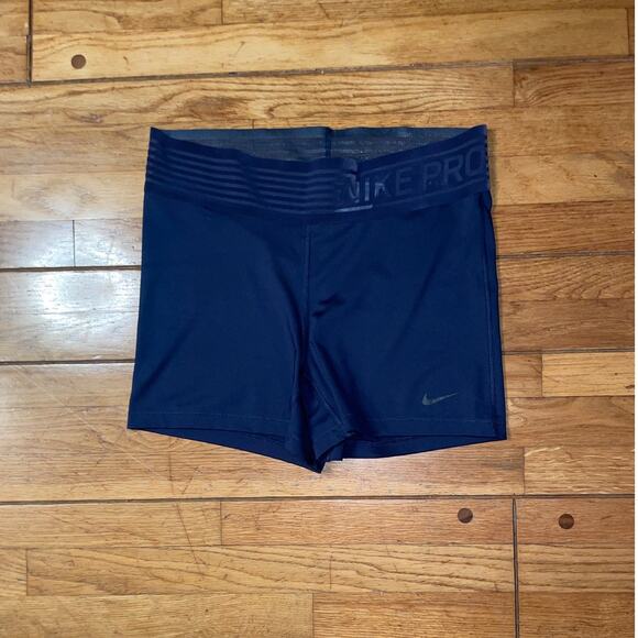 Nike Pro Women's  athletic workout shorts with Dri-FIT technology Sz L - Picture 14 of 16